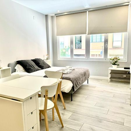 Lovely Studio In Hearth Of Soho - Alameda Principal مالقة المظهر الخارجي الصورة
